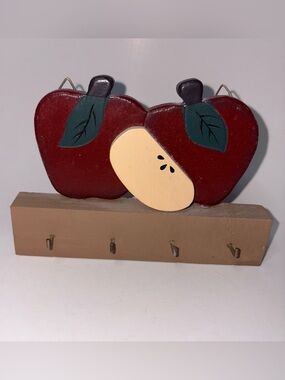 Wood Wall Hanging Key Holder Apples Country Decor 6”x4” -4 Hooks